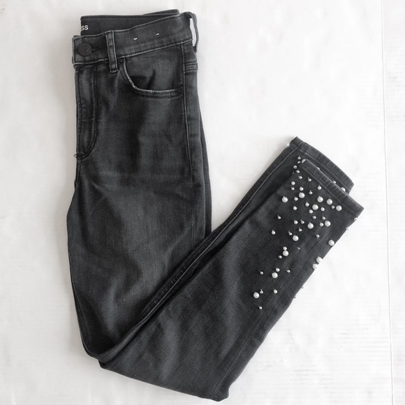 Express High Waist Jeans w/ Pearl Accent - size 2R